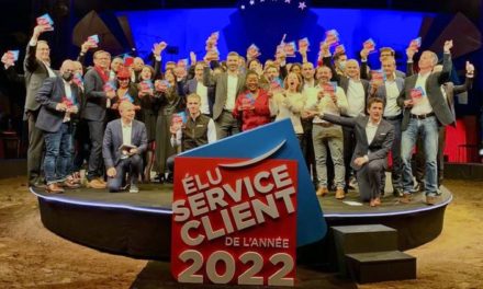 Elu Service Client de l’année 2022 à la folie