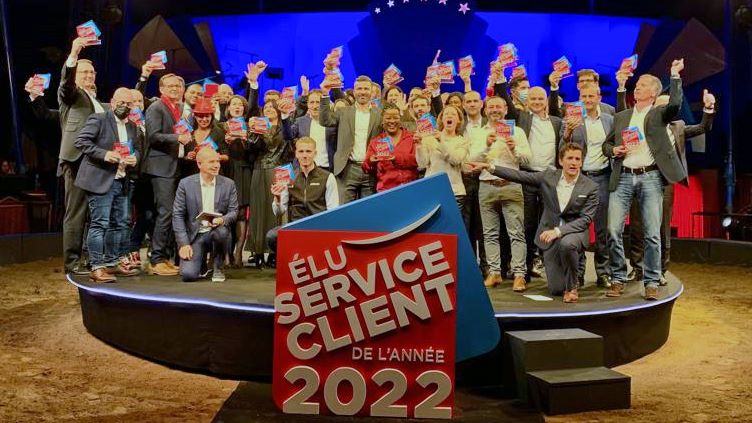 Elu Service Client de l’année 2022 à la folie